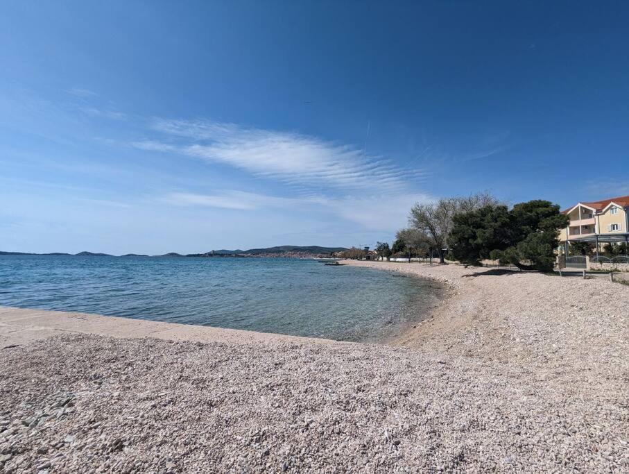 Zeezicht Appartement 50M From Beach Срима Екстер'єр фото